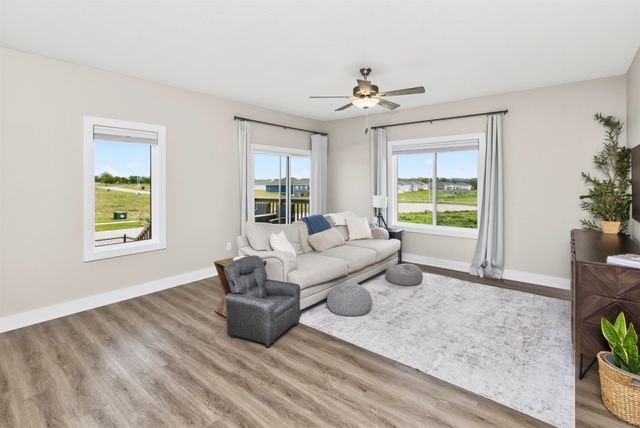 2812 Yordi Drive, Norwalk, IA 50211