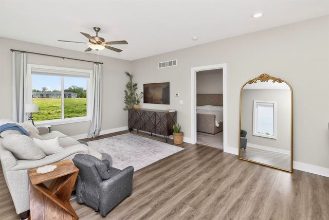 2812 Yordi Drive, Norwalk, IA 50211