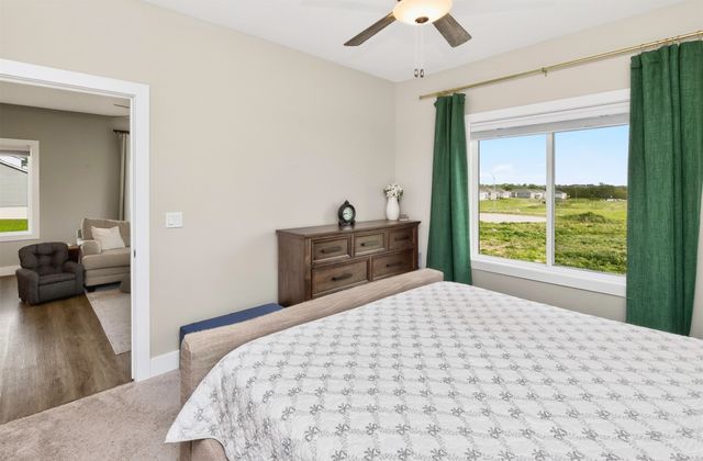2812 Yordi Drive, Norwalk, IA 50211