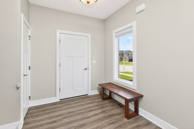 2812 Yordi Drive, Norwalk, IA 50211