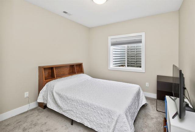 2812 Yordi Drive, Norwalk, IA 50211