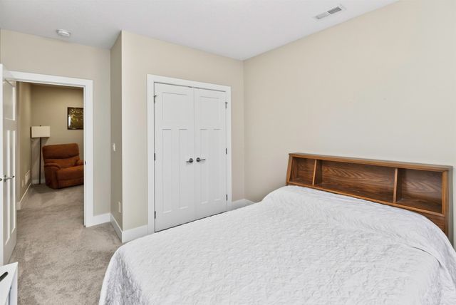 2812 Yordi Drive, Norwalk, IA 50211