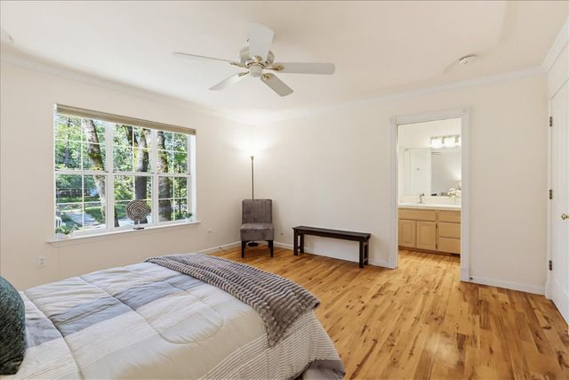 21324 Oak Ridge Dr, Grass Valley, CA 95945