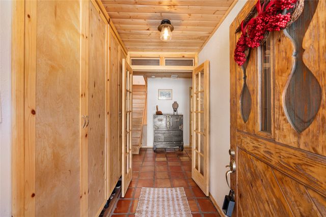 7670 Old Santa Fe Trail, Santa Fe, NM 87505