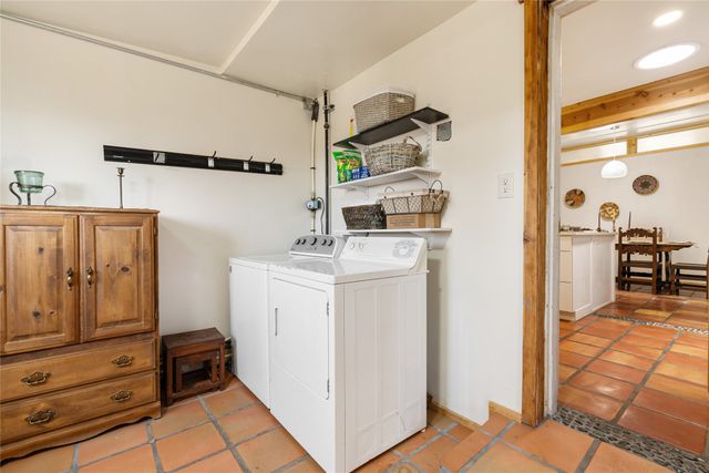 7670 Old Santa Fe Trail, Santa Fe, NM 87505