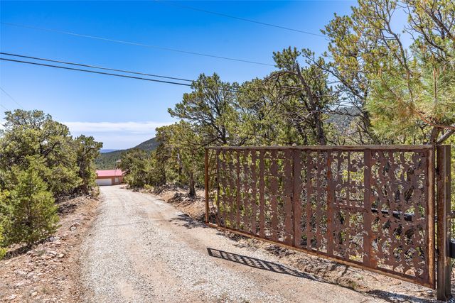 7670 Old Santa Fe Trail, Santa Fe, NM 87505