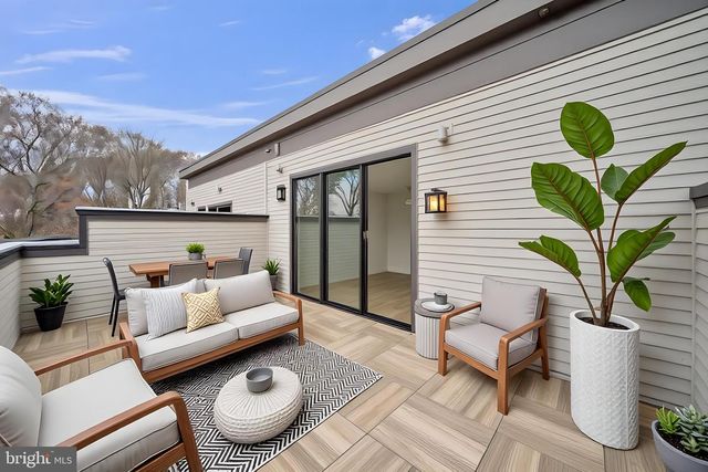 5420 GOSHAWK ALY, Bethesda, MD 20816