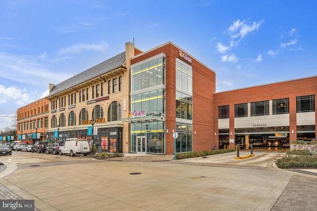 5420 GOSHAWK ALY, Bethesda, MD 20816