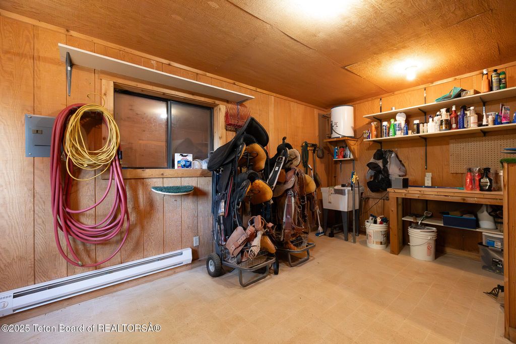 5405 W ULYSSES Lane, Wilson, WY 83014 photo 16