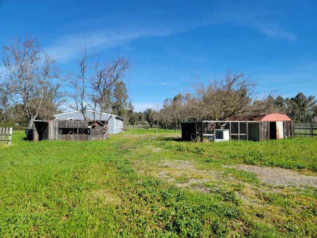 13995 Beskeen Rd, Herald, CA 95638