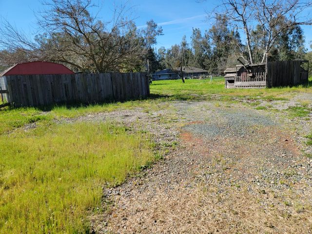 13995 Beskeen Rd, Herald, CA 95638