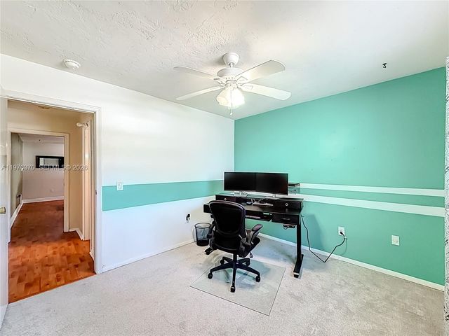 2913 Dolphin Dr, Miramar, FL 33025