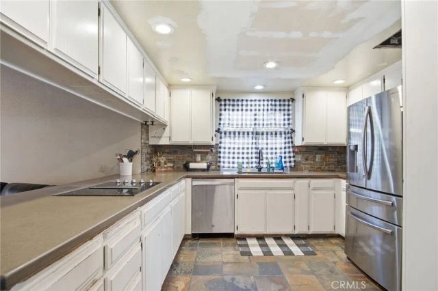 1421 El Pueblo Drive, Modesto, CA 95355