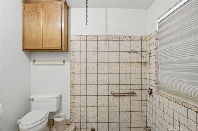 1421 El Pueblo Drive, Modesto, CA 95355