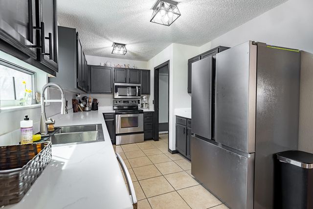 2845 W Cherokee Street, Springfield, MO 65807