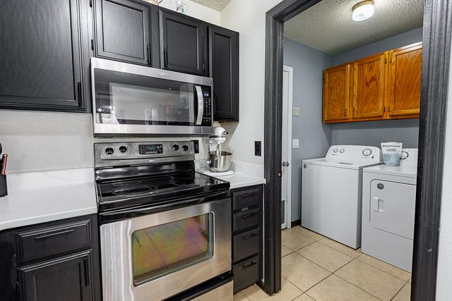 2845 W Cherokee Street, Springfield, MO 65807