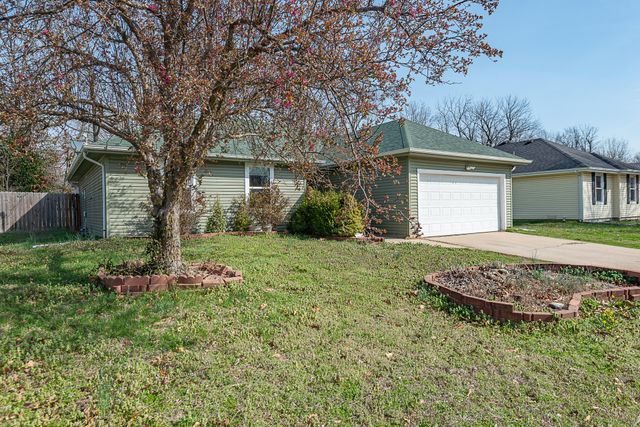 2845 W Cherokee Street, Springfield, MO 65807