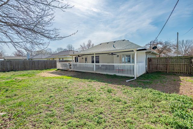 2845 W Cherokee Street, Springfield, MO 65807