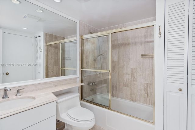 2 Grove Isle Dr B703, Miami, FL 33133