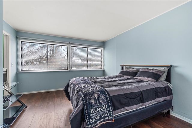 111 Aberdeen Court, Geneva, IL 60134