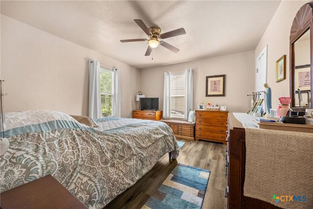 1813 S 9th Street, Temple, TX 76504