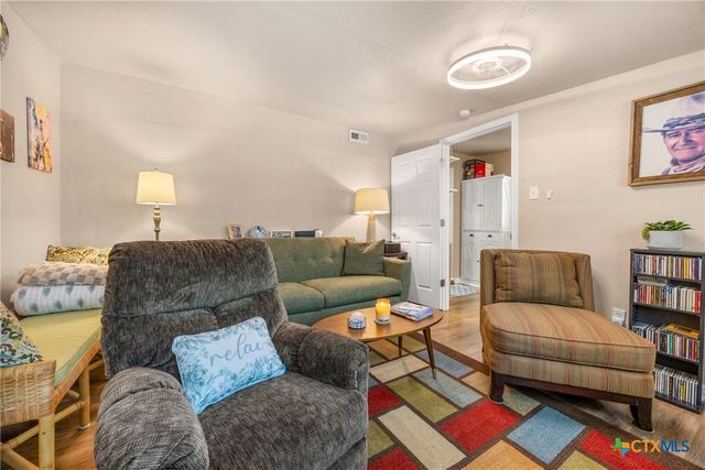 1813 S 9th Street, Temple, TX 76504