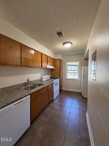 2506 Avent Ferry Road 101, Raleigh, NC 27606