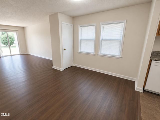 2506 Avent Ferry Road 101, Raleigh, NC 27606