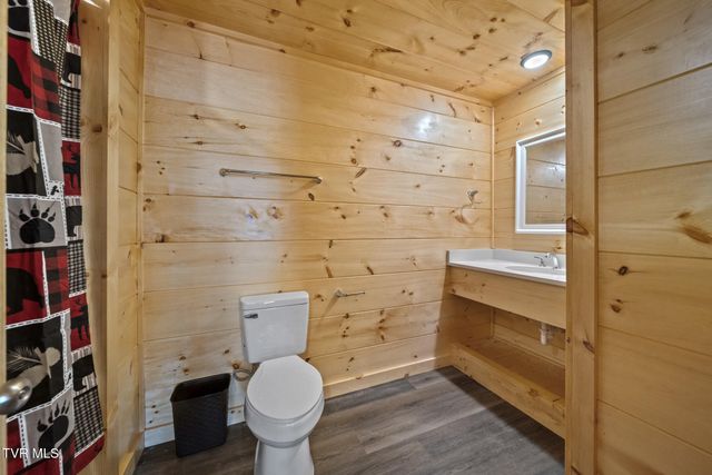 1516 Rainbow Ridge Way, Sevierville, TN 37862