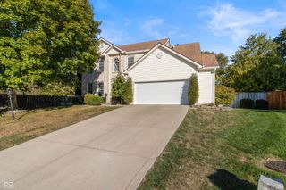 10514 Hawks Ridge Court, Fishers, IN 46037