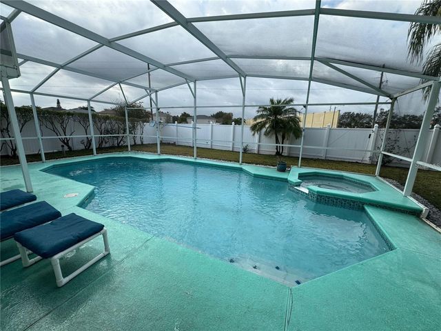 702 SONJA CIRCLE, Davenport, FL 33897