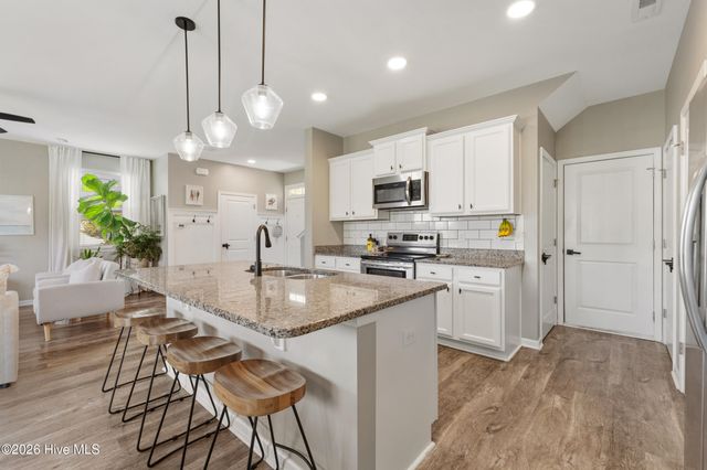 9741 Woodriff Circle NE, Leland, NC 28451