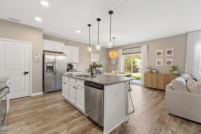 9741 Woodriff Circle NE, Leland, NC 28451