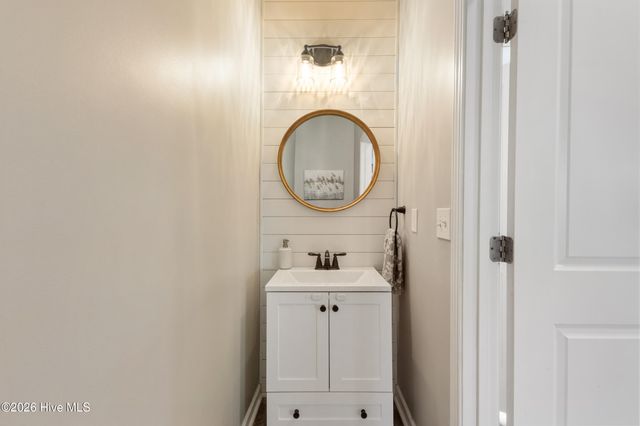 9741 Woodriff Circle NE, Leland, NC 28451