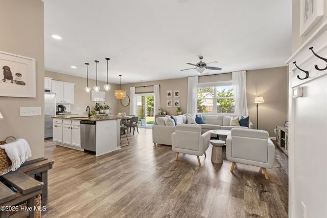 9741 Woodriff Circle NE, Leland, NC 28451