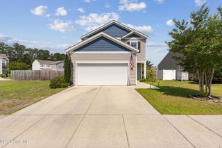 9741 Woodriff Circle NE, Leland, NC 28451