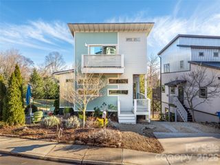 14 Sulphur Springs Road, Asheville, NC 28806