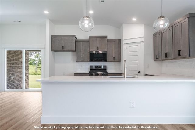 5011 Vista Avenue, Springdale, AR 72762