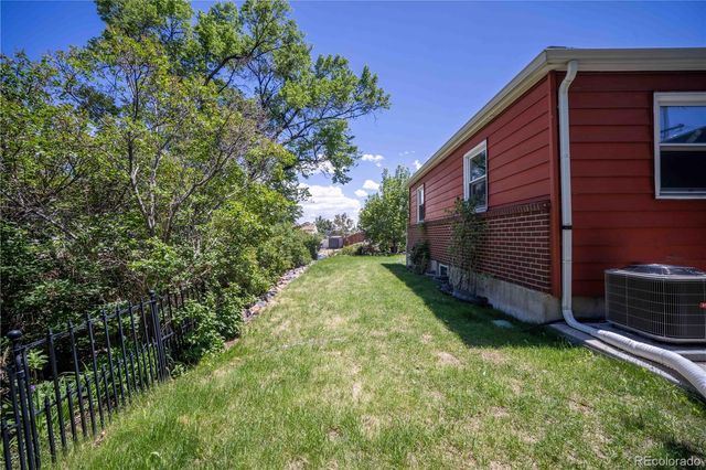 9261 Anderson Street, Thornton, CO 80229