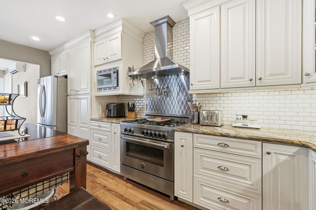 302 Grassmere Avenue, Interlaken, NJ 07712