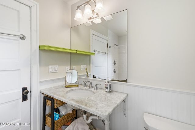 302 Grassmere Avenue, Interlaken, NJ 07712