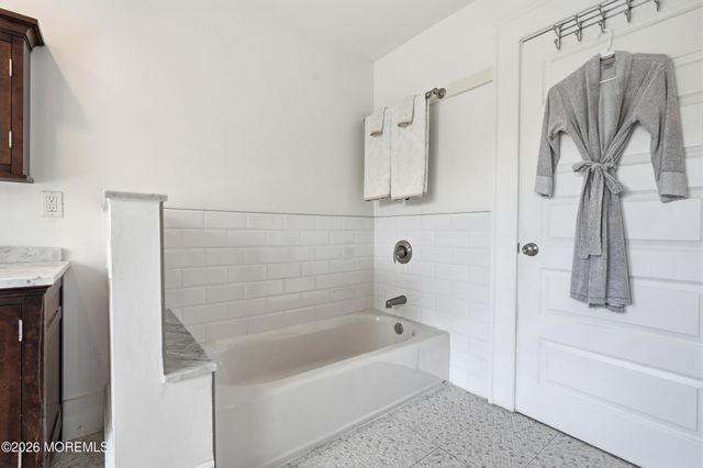 302 Grassmere Avenue, Interlaken, NJ 07712