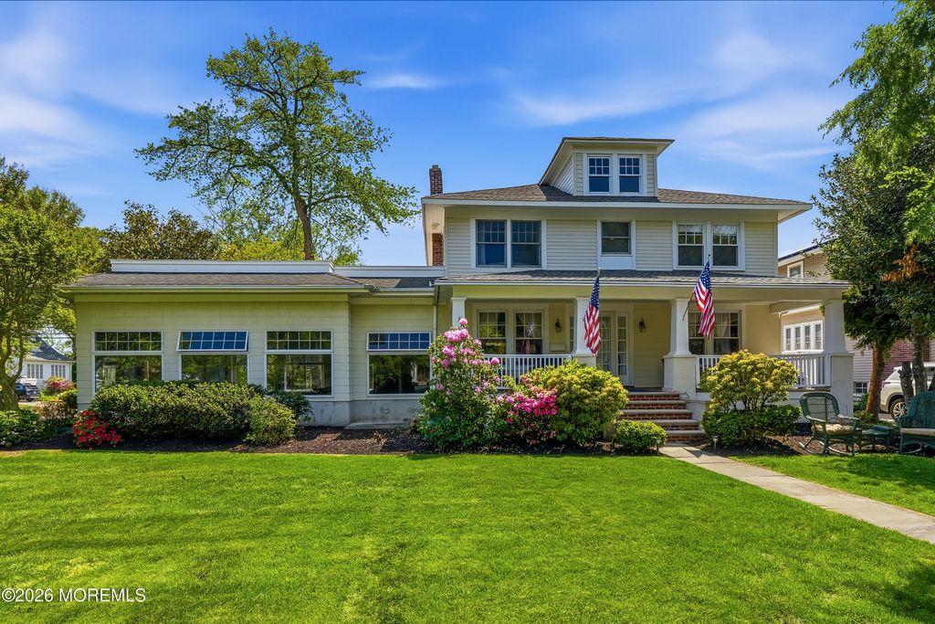 302 Grassmere Avenue, Interlaken, NJ 07712