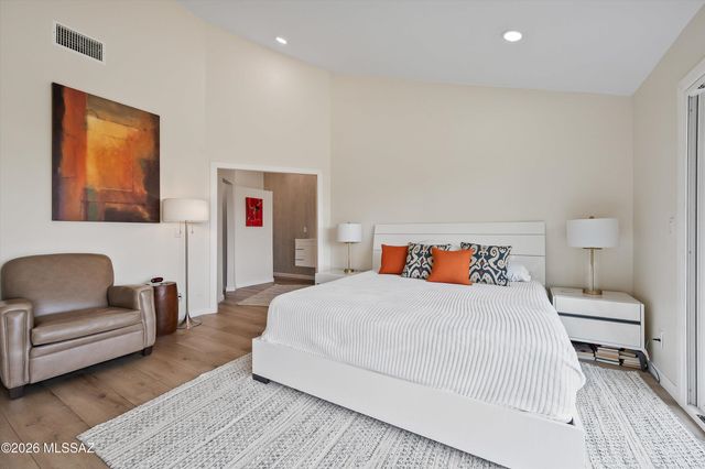 5833 N Placita Del Baron, Tucson, AZ 85718