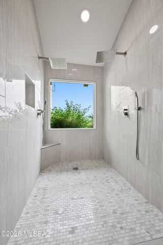 5833 N Placita Del Baron, Tucson, AZ 85718