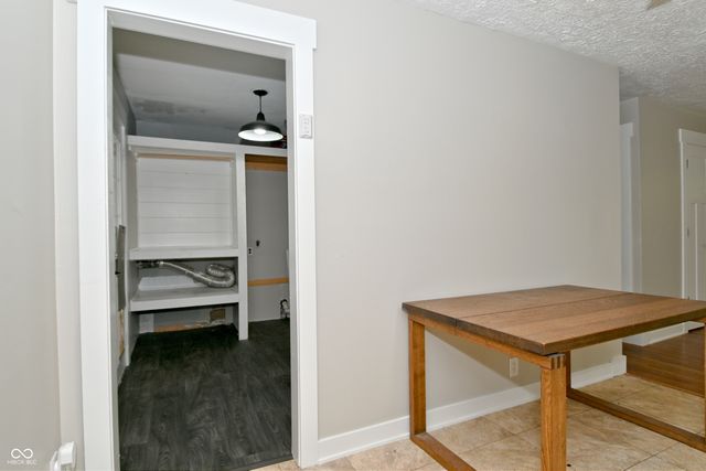 6641 W 15th Street, Indianapolis, IN 46214