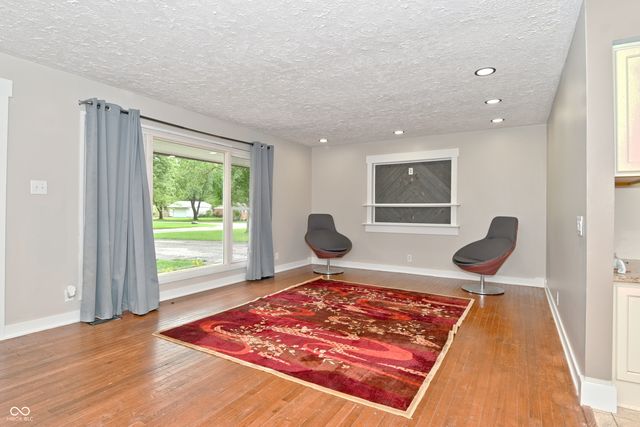 6641 W 15th Street, Indianapolis, IN 46214