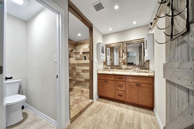 32242 Robin Lane, Waller, TX 77484