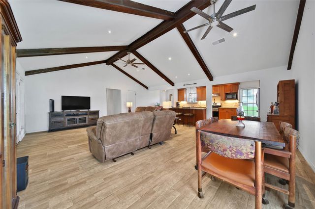 32242 Robin Lane, Waller, TX 77484
