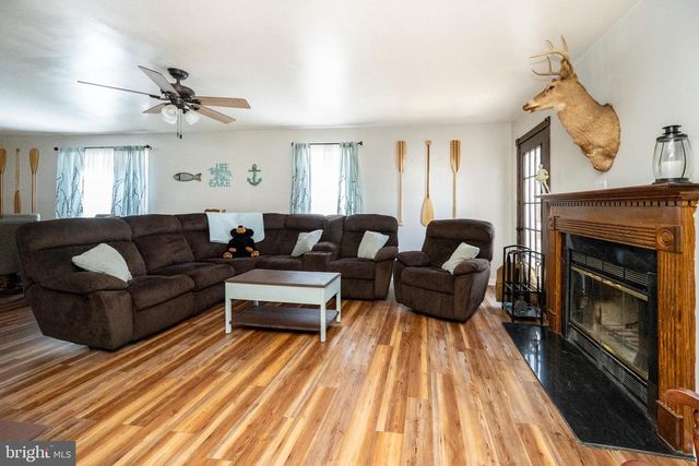 433 SAN FRANCISCO STREET, Oakland, MD 21550